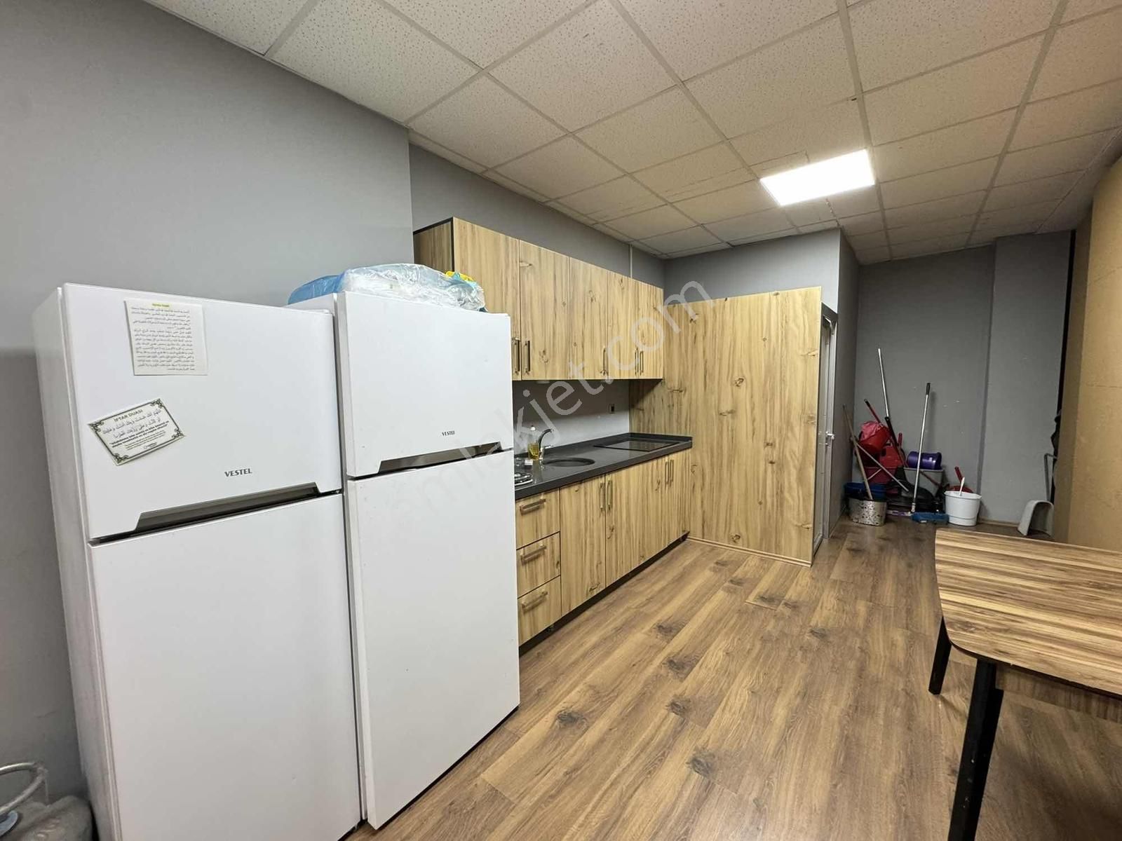 Kristal K2 Pera Gayrimenkul Kiralık 250 M2 Tasarım Mağaza Dükkan - Görsel 2