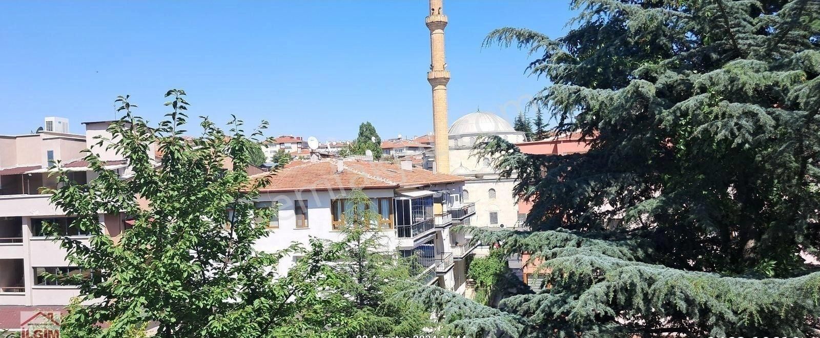 Gop Nenehatun Caddesinde 2+1 Kombili Kiralık Daire - Görsel 7