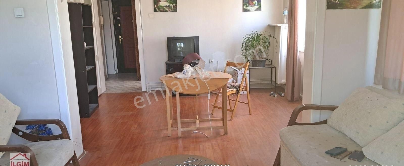 Gop Nenehatun Caddesinde 2+1 Kombili Kiralık Daire - Görsel 6