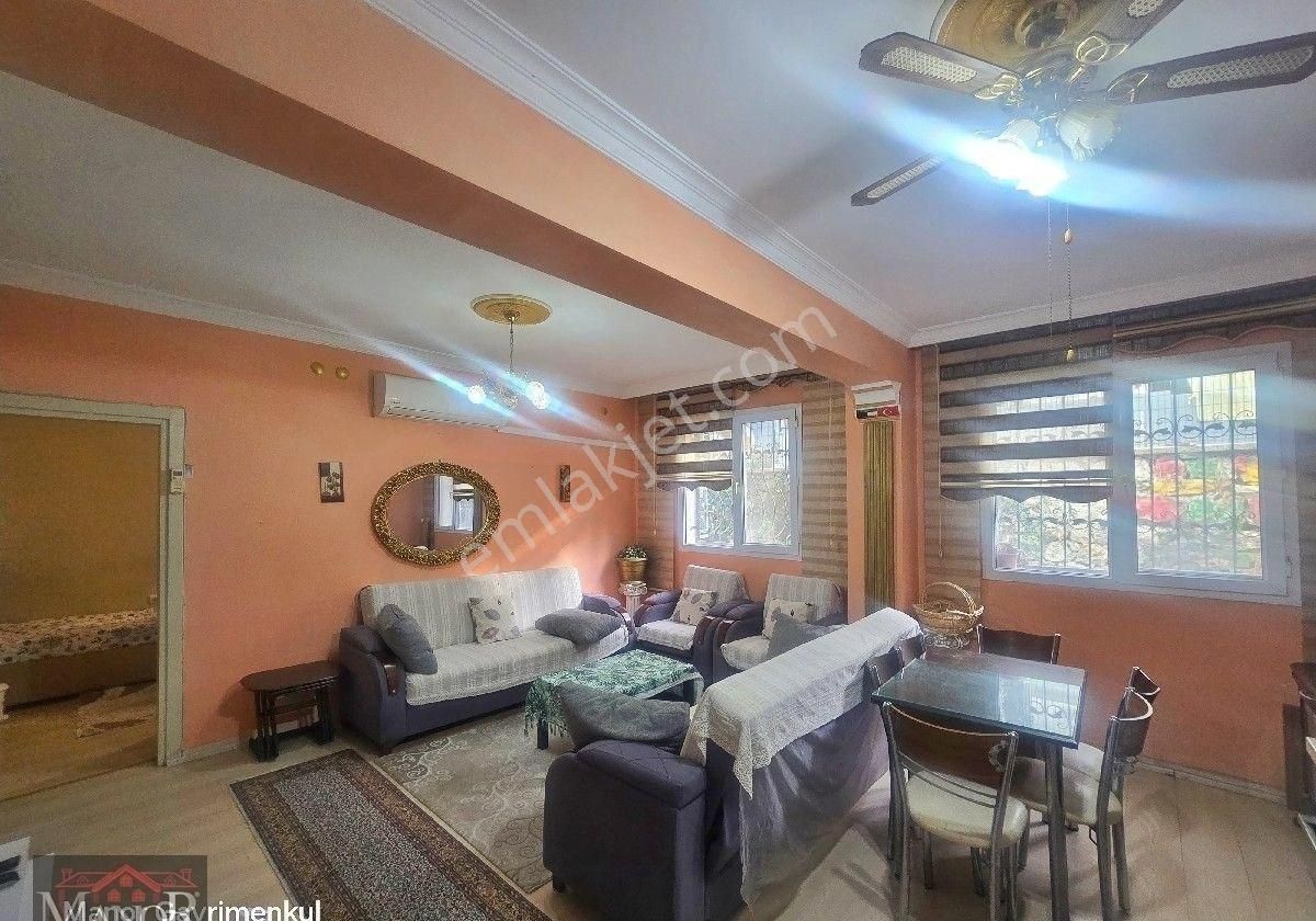 Kuşadası Merkezde 1+1 Eşyalı Havuzlu Sitede Satılık Bahçe Katı Daire - Görsel 12