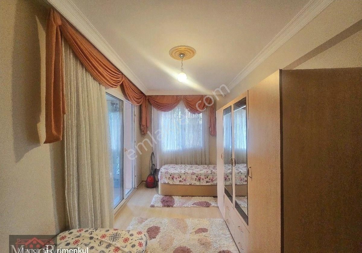 Kuşadası Merkezde 1+1 Eşyalı Havuzlu Sitede Satılık Bahçe Katı Daire - Görsel 16