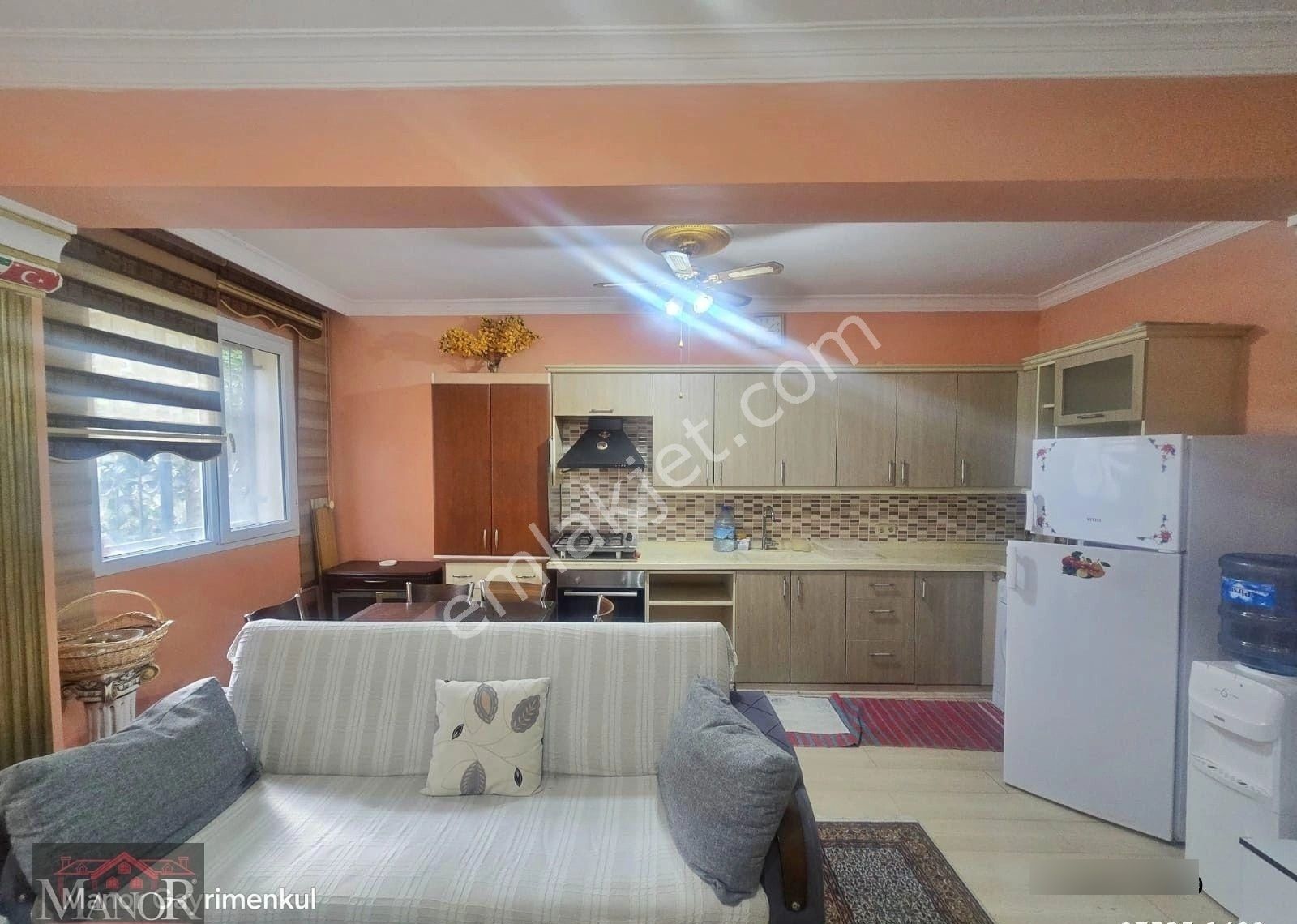 Kuşadası İkiçeşmelik Mah. 1+1 Geniş Bahçe Katı Daire - Görsel 14