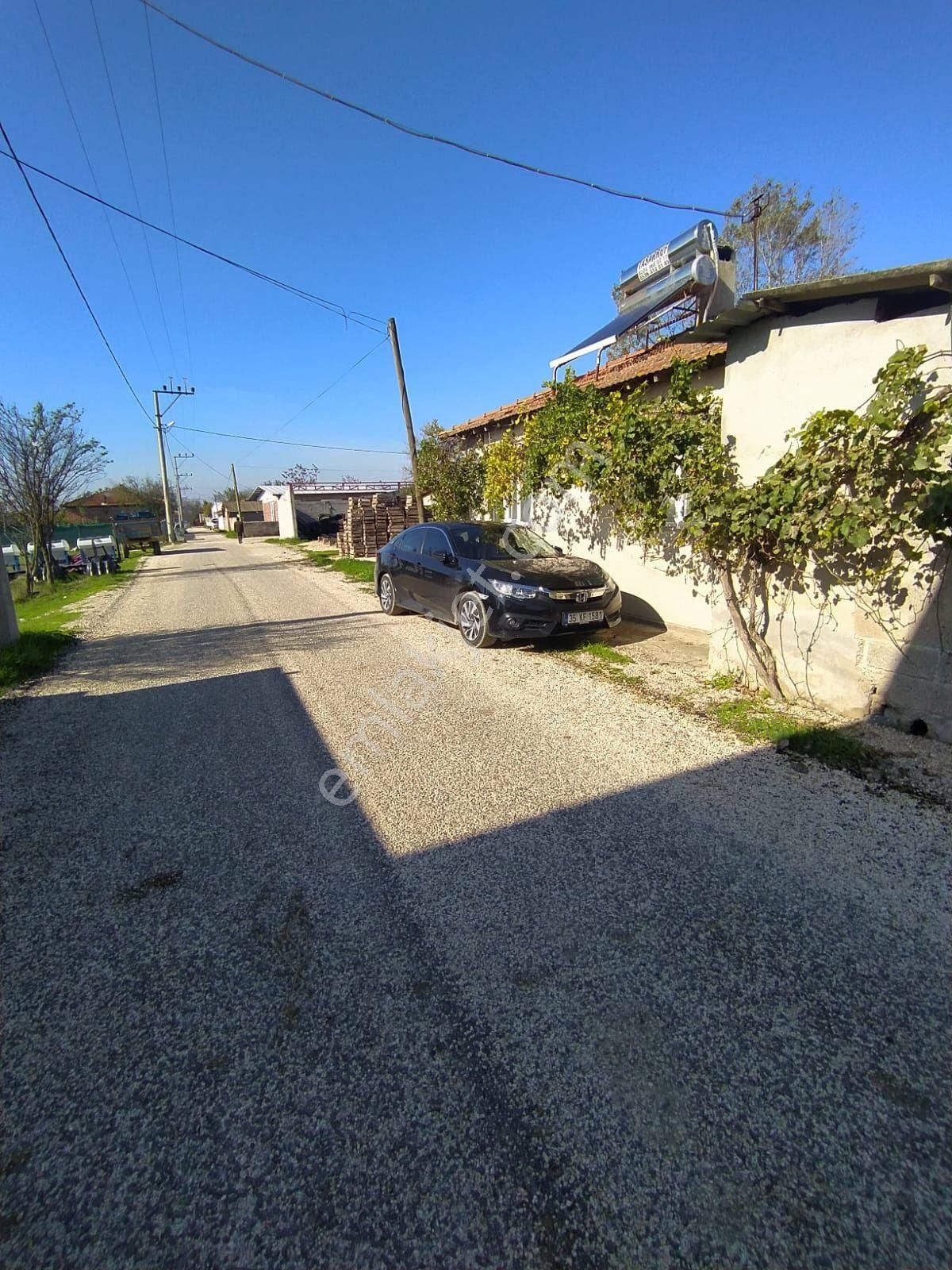 Kumkadı Mahallesinde Bahçeli Müstakil Ev - Görsel 8