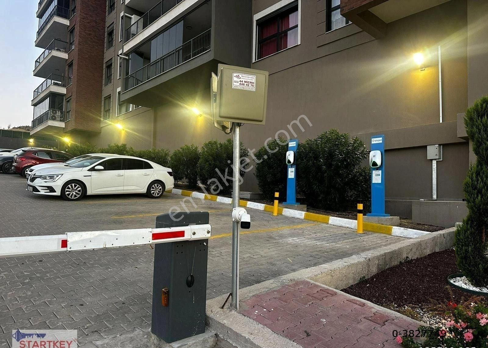 Gültekin Hills Sitesinde Havuz Cepheli 3+1 Satılık Lüks Daire - Görsel 4