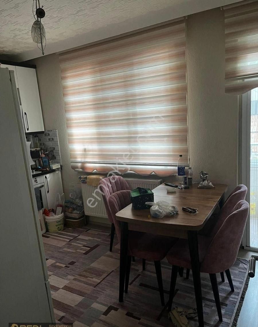 🏡 Real'den 100. Yıl Mahallesi’nde Cuma Pazarı’na Yakın 3 Katlı Müstakil Bina! - Görsel 3