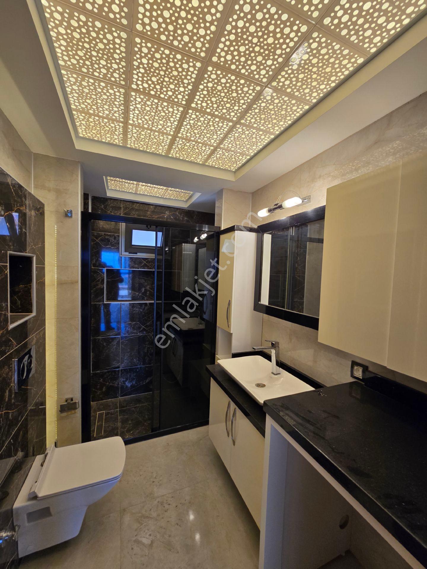 Kuşadasında Açık Kapalı Yüzme Havuz'lu 3+1 140m2 Deniz Manzaralı Lux Daire - Görsel 27