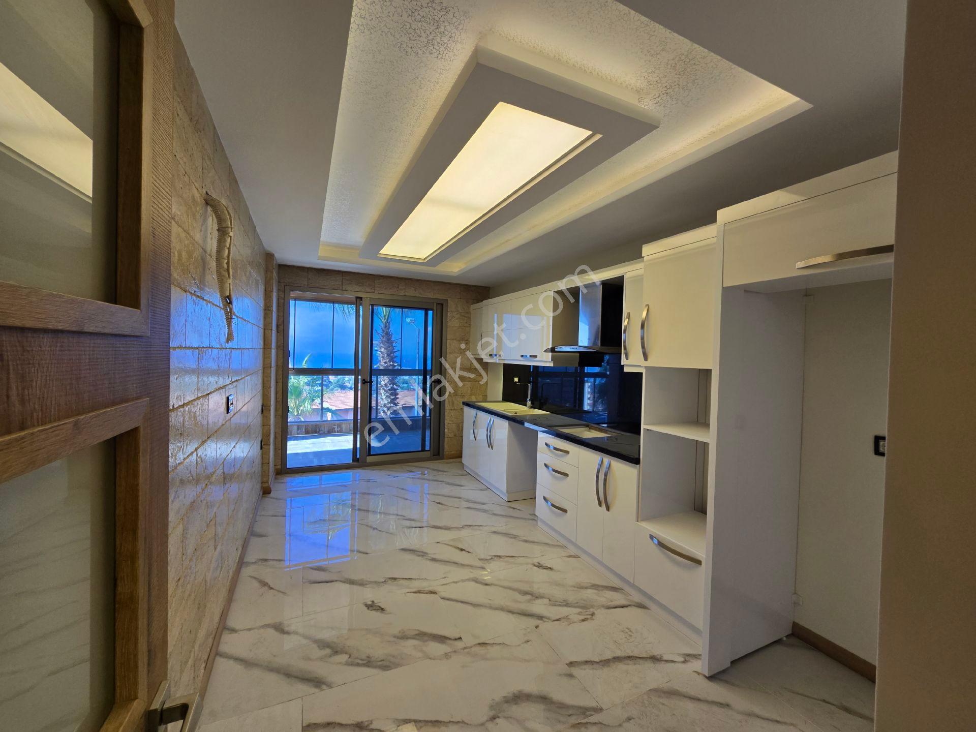 Kuşadasında Açık Kapalı Yüzme Havuz'lu 3+1 140m2 Deniz Manzaralı Lux Daire - Görsel 20