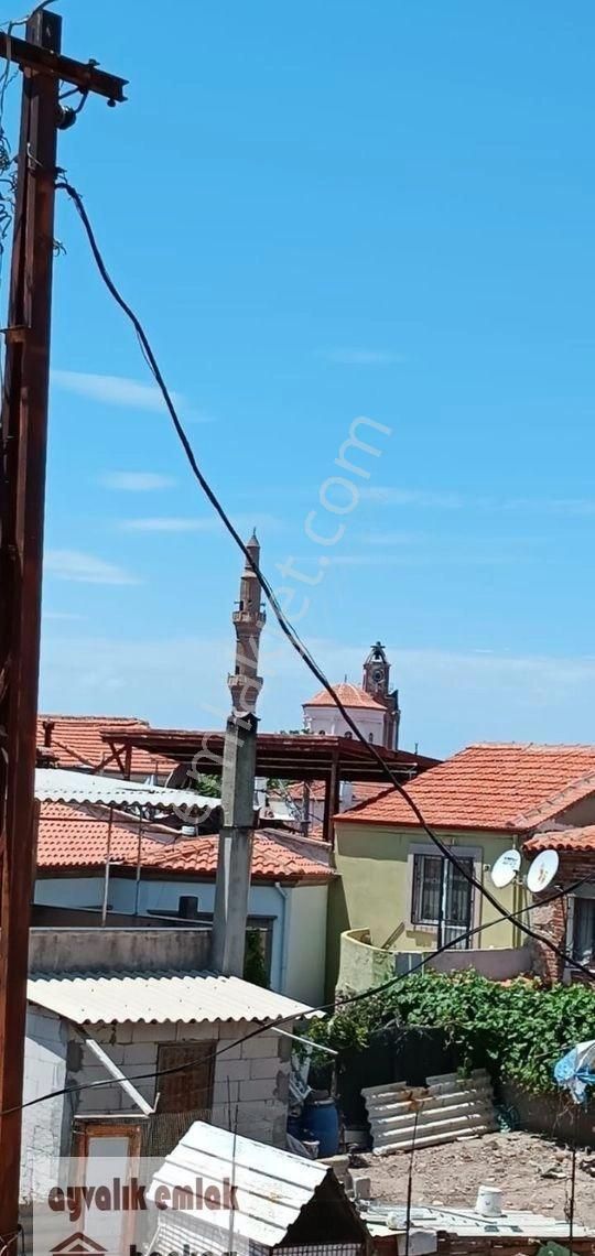 Ayvalık Merkezde Müstakilev