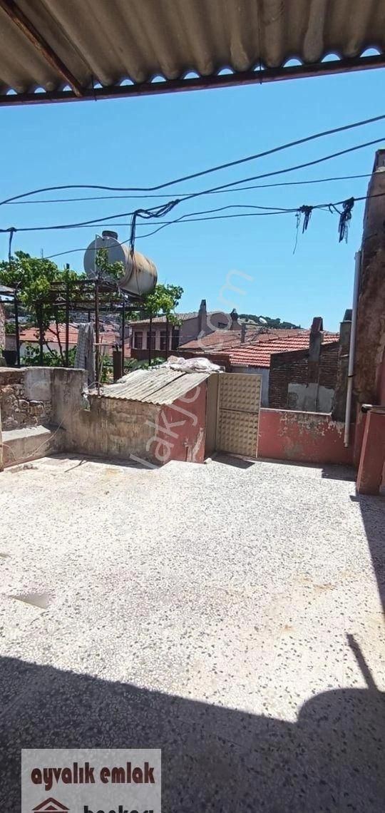 Ayvalık Merkezde Müstakilev - Görsel 11