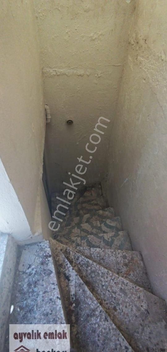 Ayvalık Merkezde Müstakilev - Görsel 10