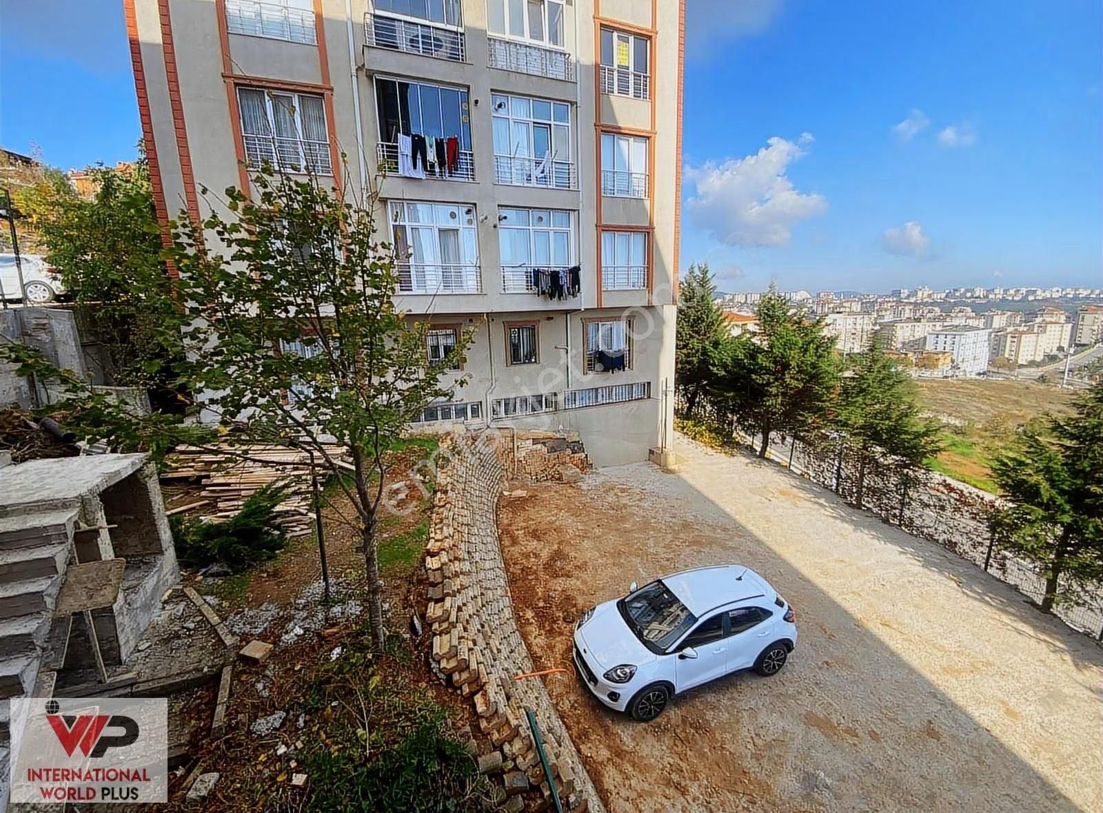 Merkezi Konumda Önü Açık 3+1 2 Balkonlu Daire - Andelip Sitesi - Görsel 8
