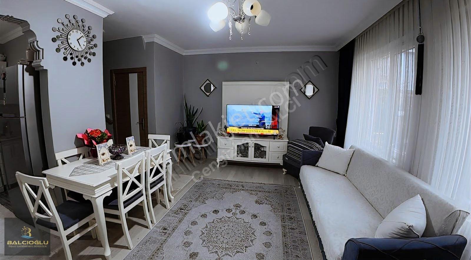 Balcıoğlundan Satılık Merkez Plajda İskanlı Bahçeli Hazır Villa - Görsel 3