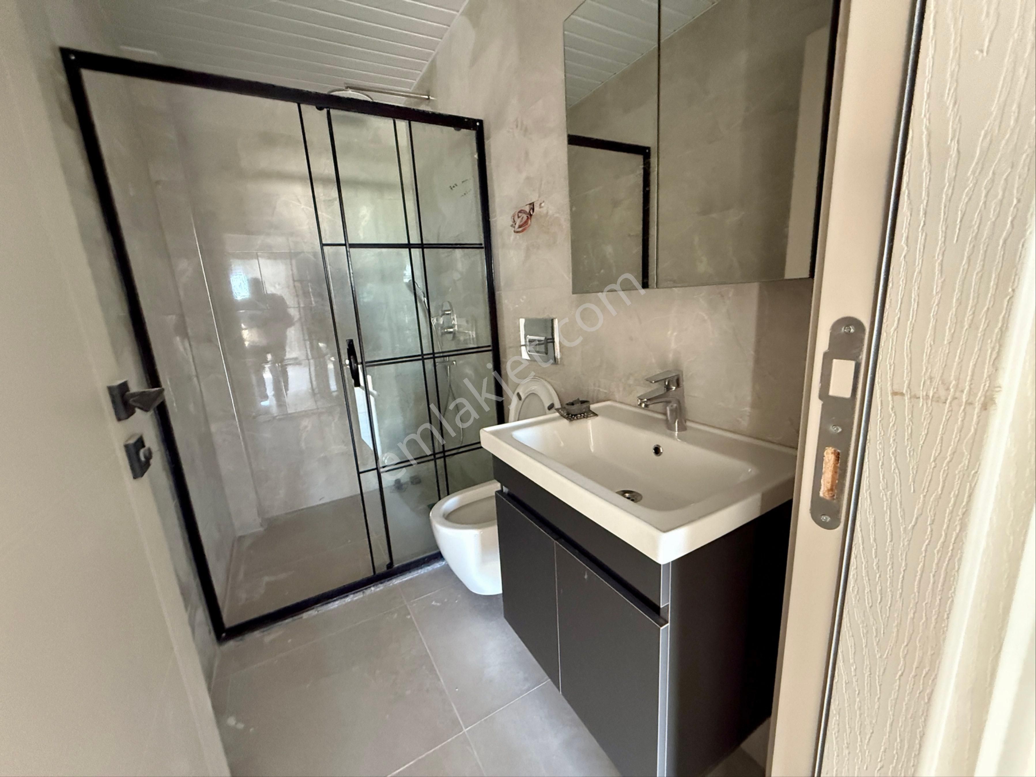 Sarılarda Acil Uygun 1+1 Daire - Görsel 20