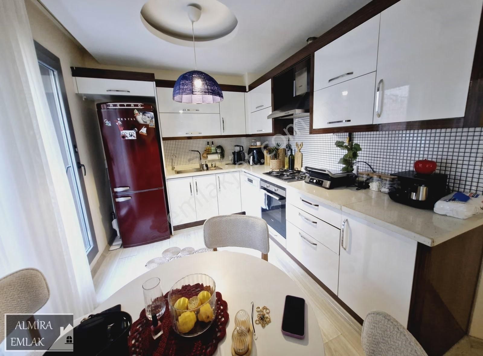 Halilrıfatpaşa Cadde 8 Yaşında Bina 2+1 85m2 Balkonlu Giriş Kat