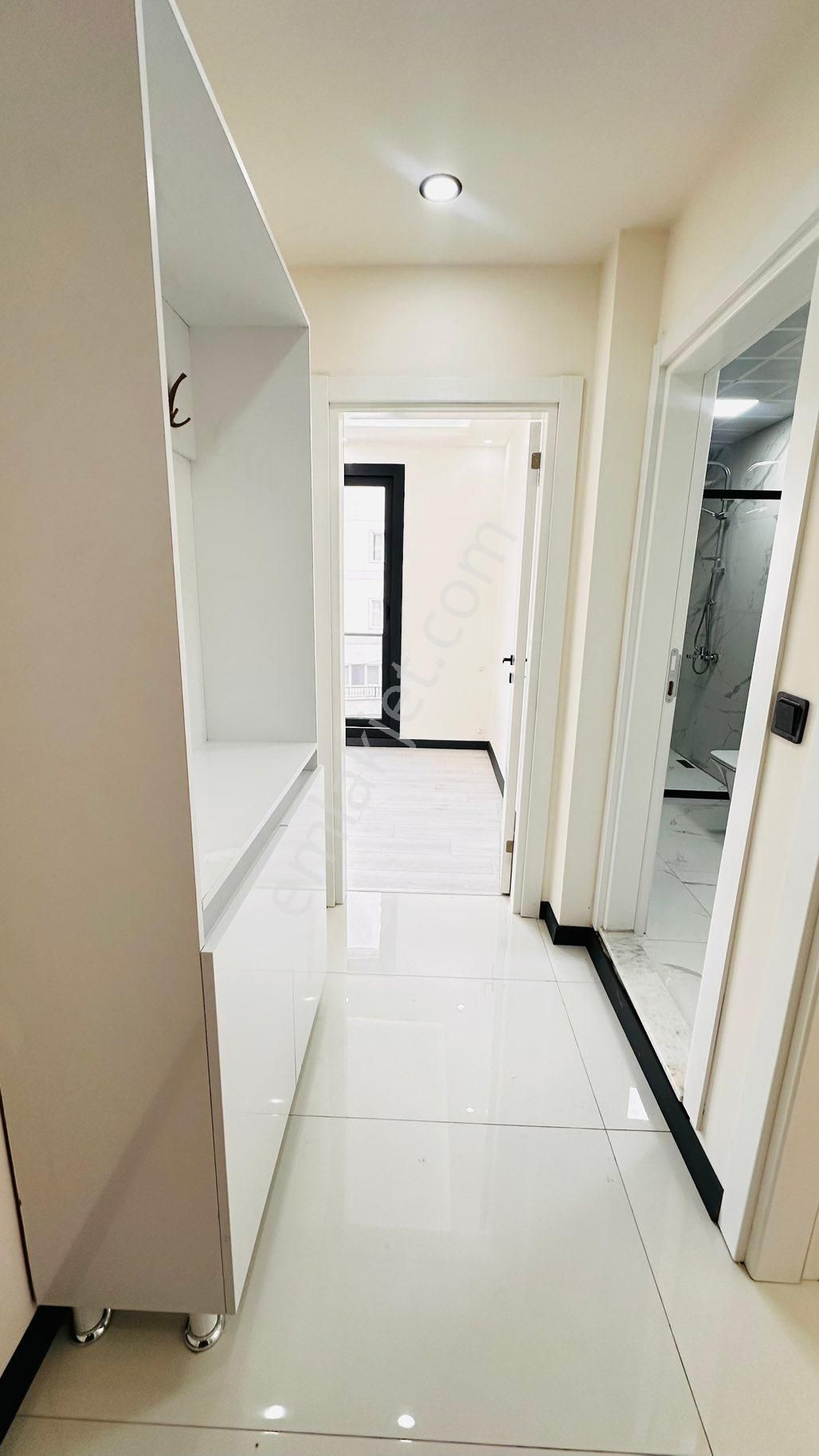 ❗️merkezde 1+1 Daire Sıfır Yapı Asansörlü Kapalı Otopark❗️ - Görsel 2