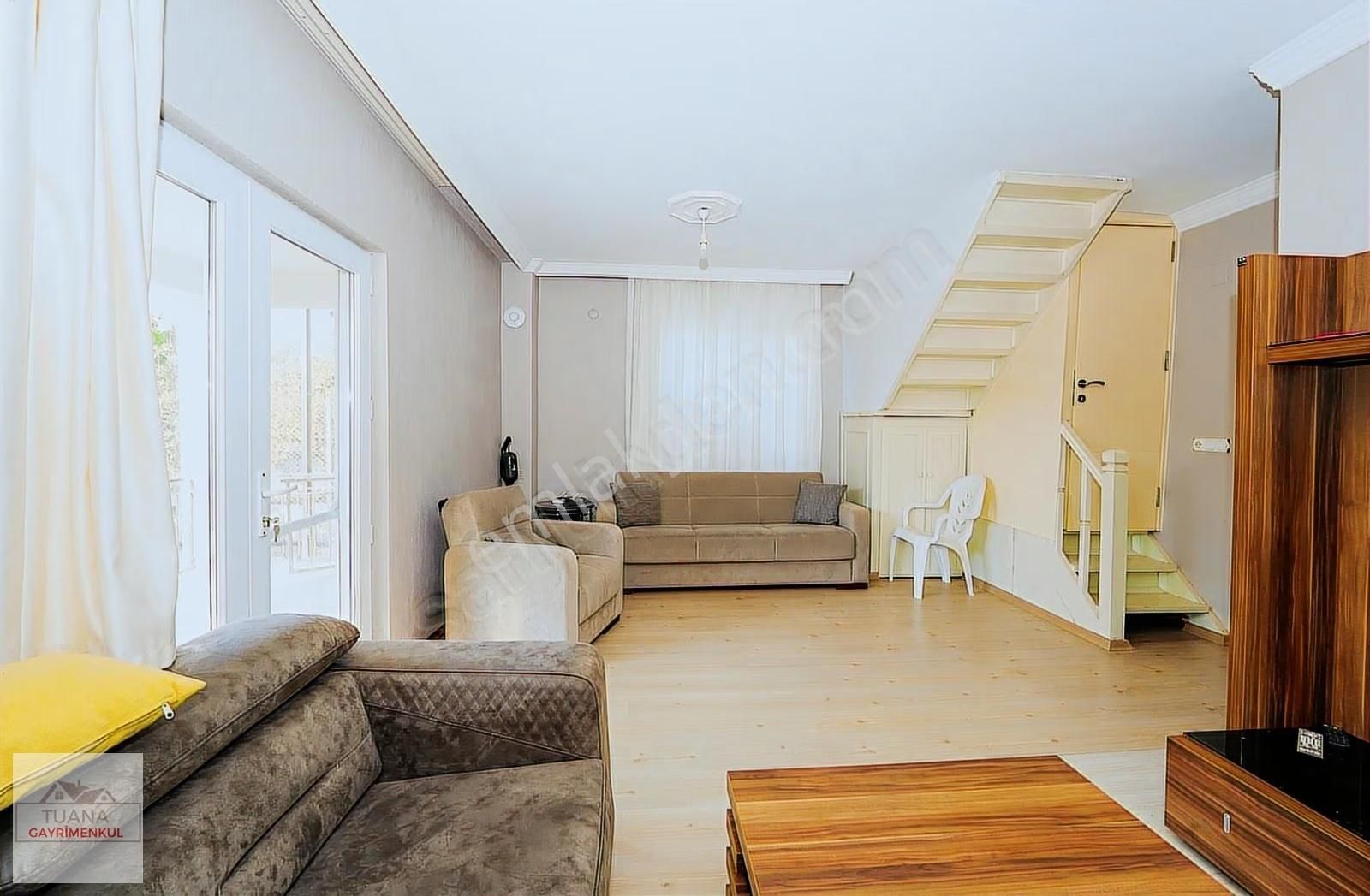 Tuana Emlak'tan Zeytinalanında 1330m² İçerisinde 4+1 Trplex - Görsel 9