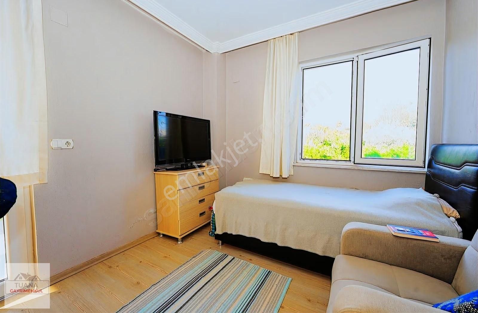 Tuana Emlak'tan Zeytinalanında 1330m² İçerisinde 4+1 Trplex - Görsel 18