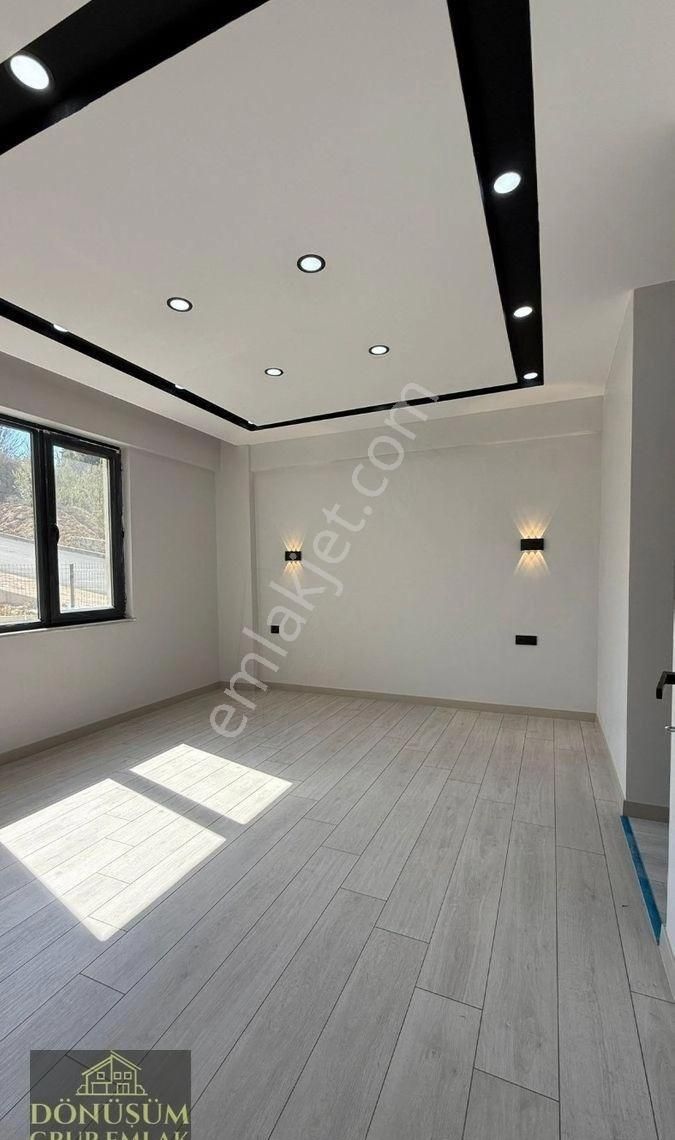 Dönüşüm Emlak'tan Şehrin En Güzel Lokasyonunda Doğu-batı Cepheli 4+1 Ultra Süper Lüks Satılık Daire - Görsel 18