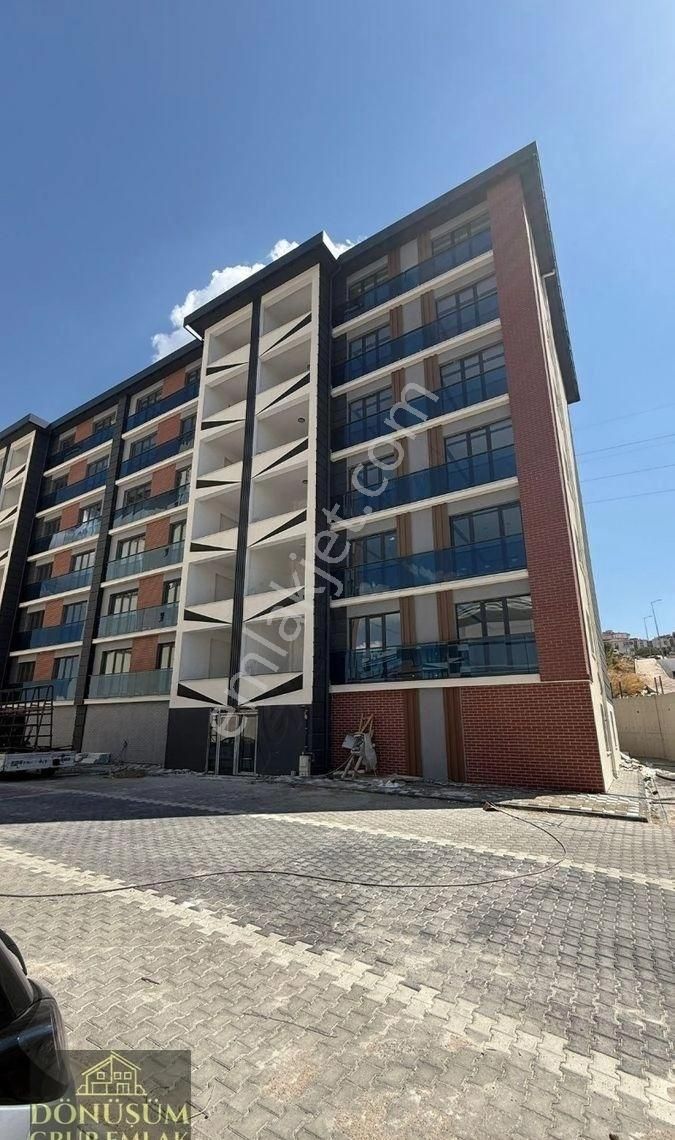 Dönüşüm Emlak'tan Şehrin En Güzel Lokasyonunda Doğu-batı Cepheli 4+1 Ultra Süper Lüks Satılık Daire - Görsel 11