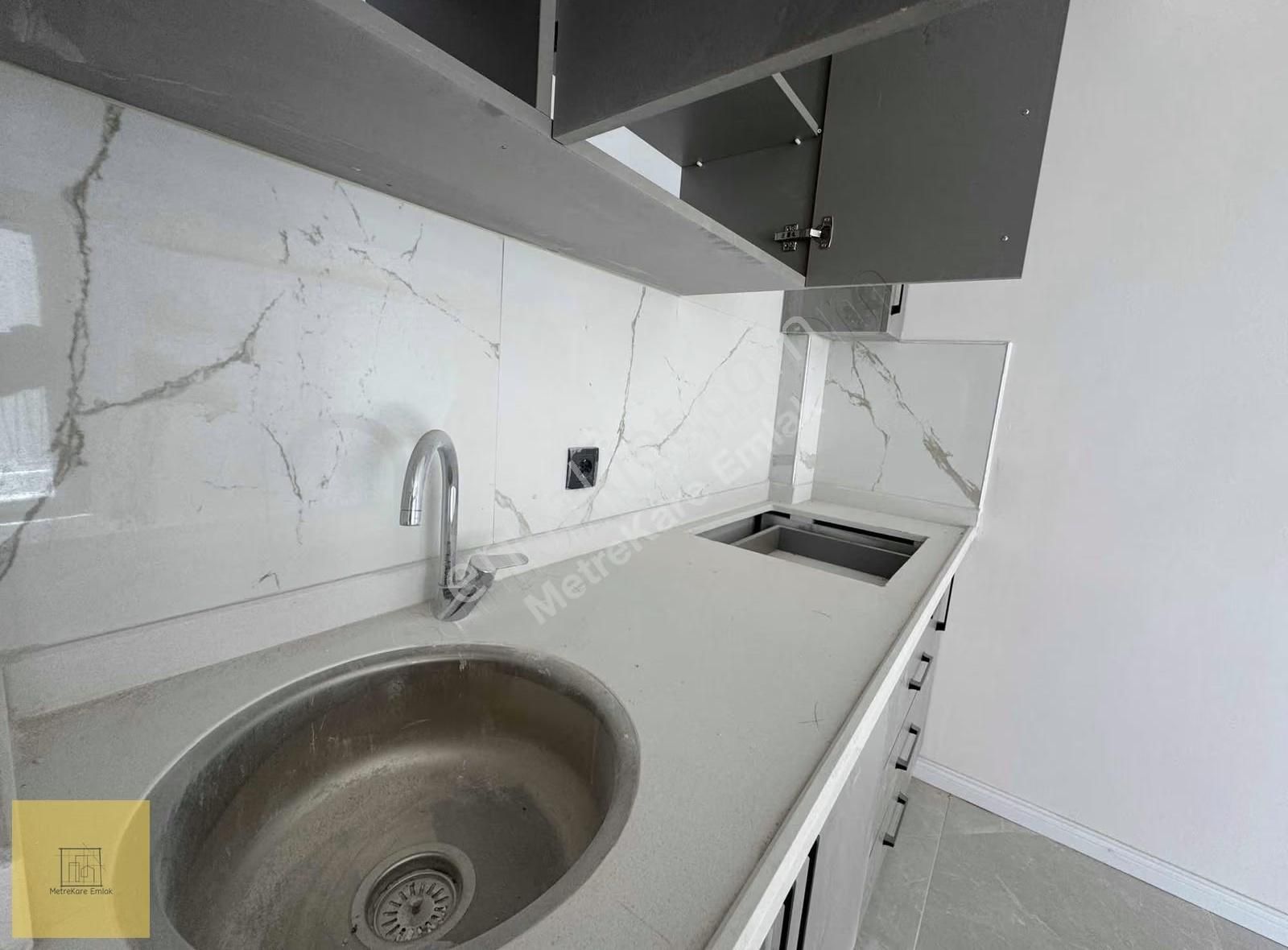 Üniversiteye Yakın Kiralık 1+1 Deniz Manzaralı Daireler - Görsel 25