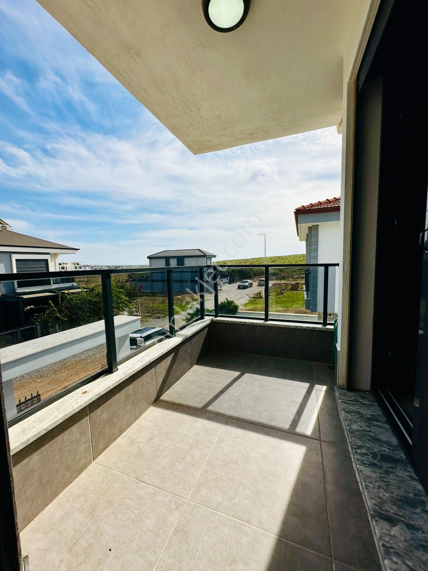 Villacı Onur'dan Full Eşyalı Satılık 3+1 Ayrı Mutfaklı Lüx Villa - Görsel 34