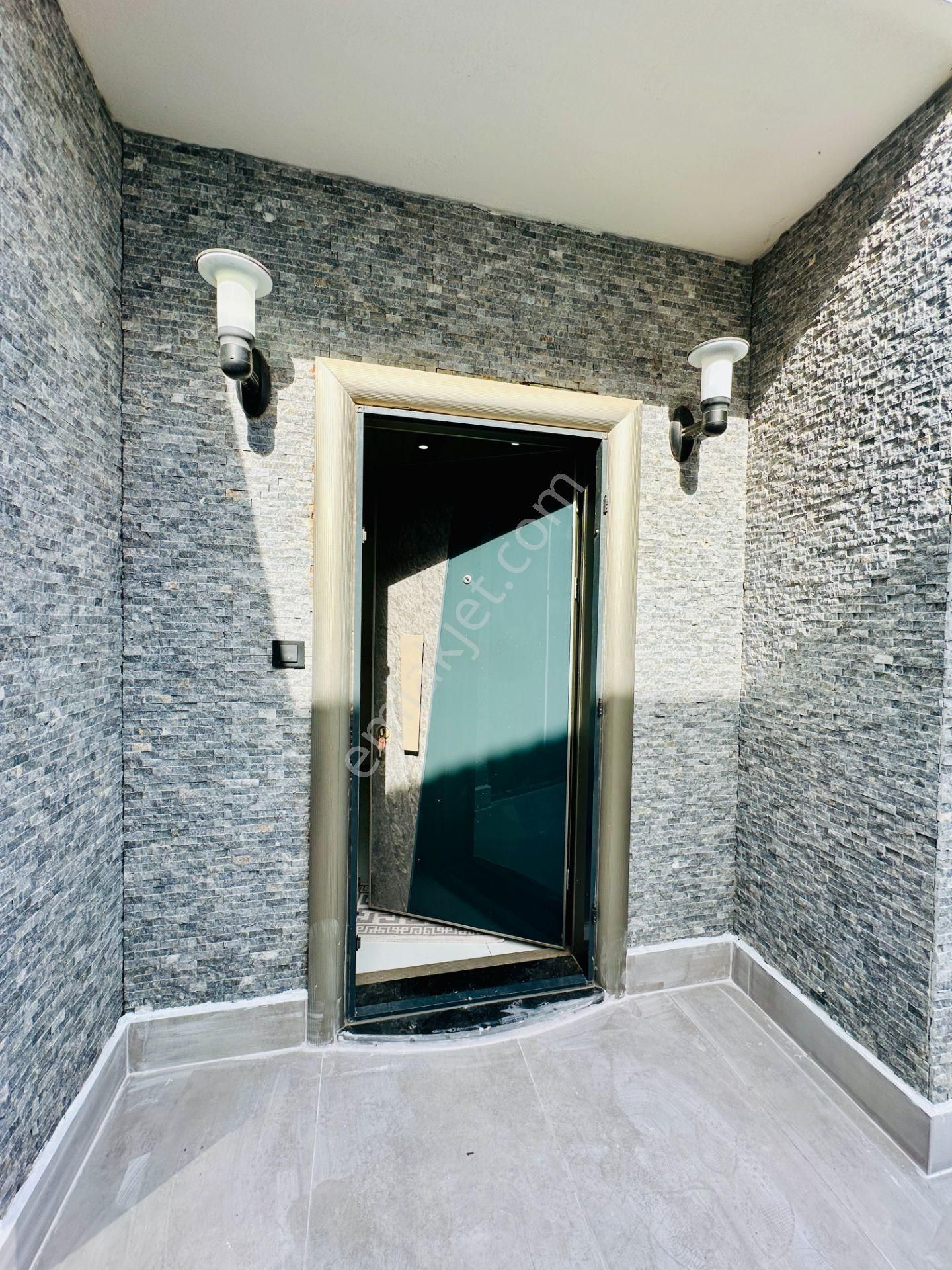 Villacı Onur'dan Full Eşyalı Satılık 3+1 Ayrı Mutfaklı Lüx Villa - Görsel 9