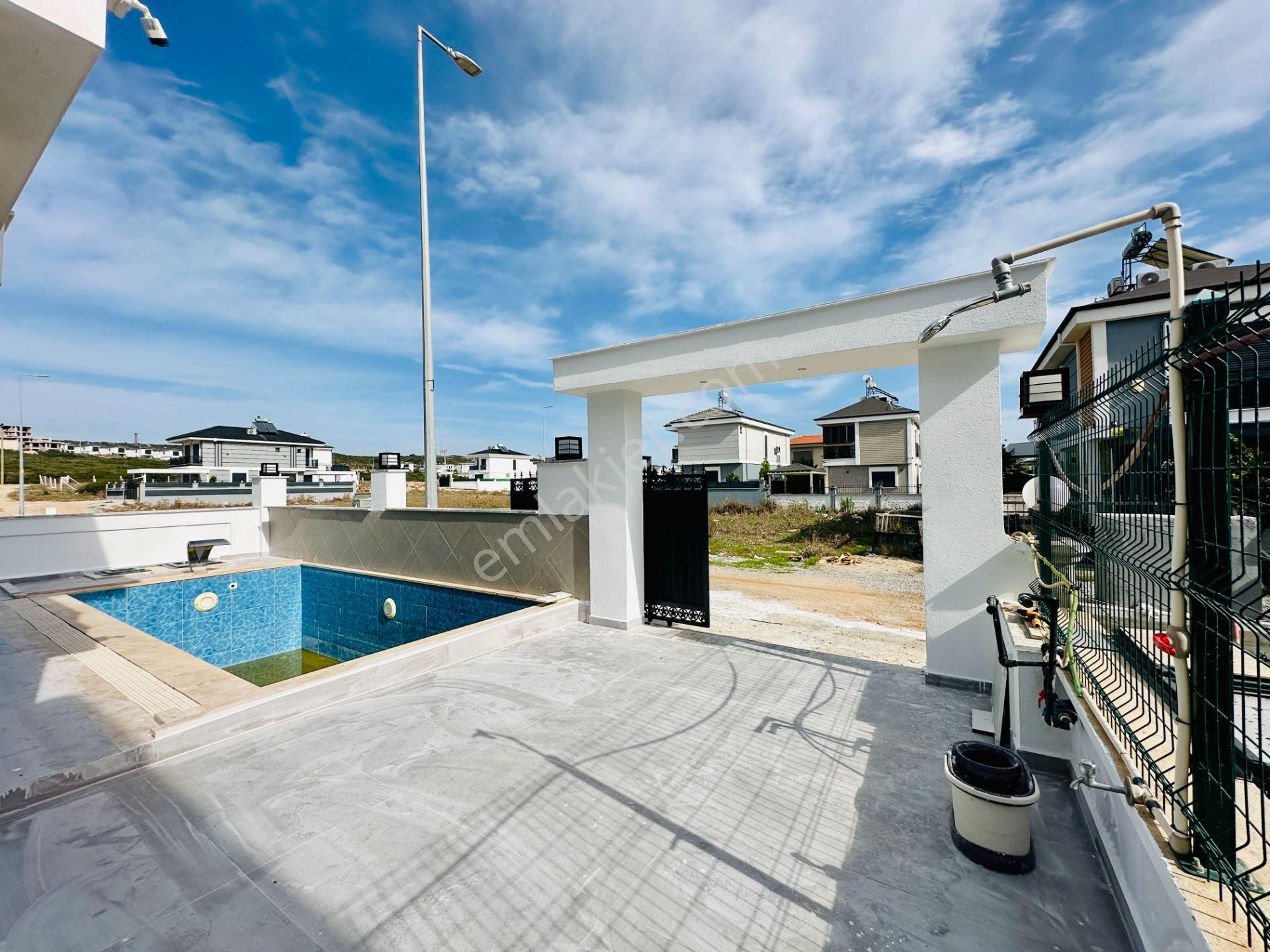 Villacı Onur'dan Full Eşyalı Satılık 3+1 Ayrı Mutfaklı Lüx Villa - Görsel 3