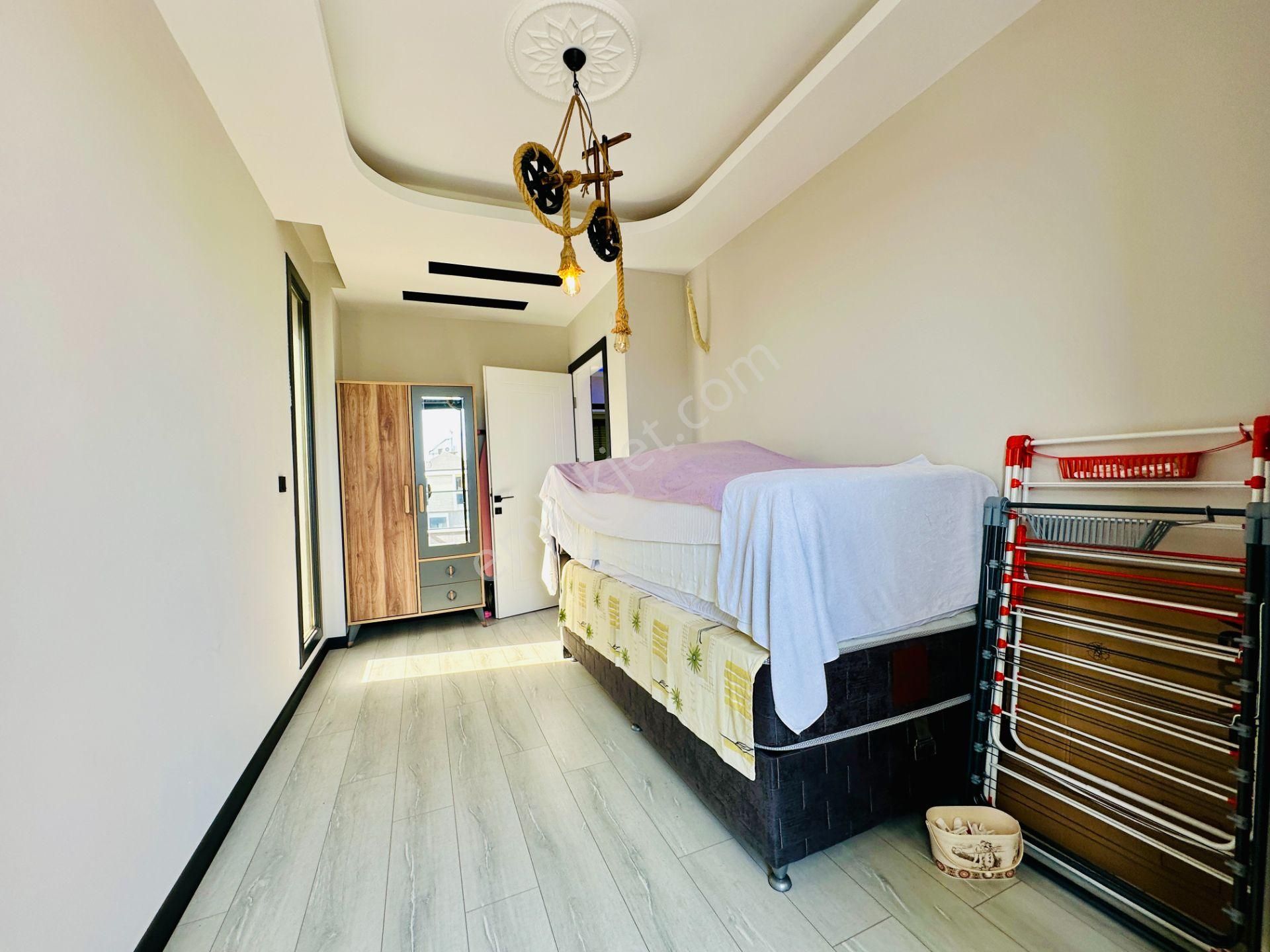 Villacı Onur'dan Full Eşyalı Satılık 3+1 Ayrı Mutfaklı Lüx Villa - Görsel 29