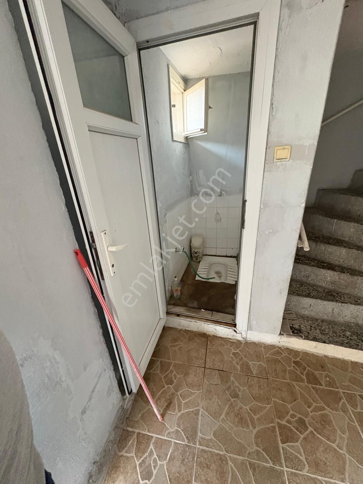 İzmir Konak Gültepe Mahallesi'nde Satılık 2 Katlı Müstakil Bina - Görsel 16