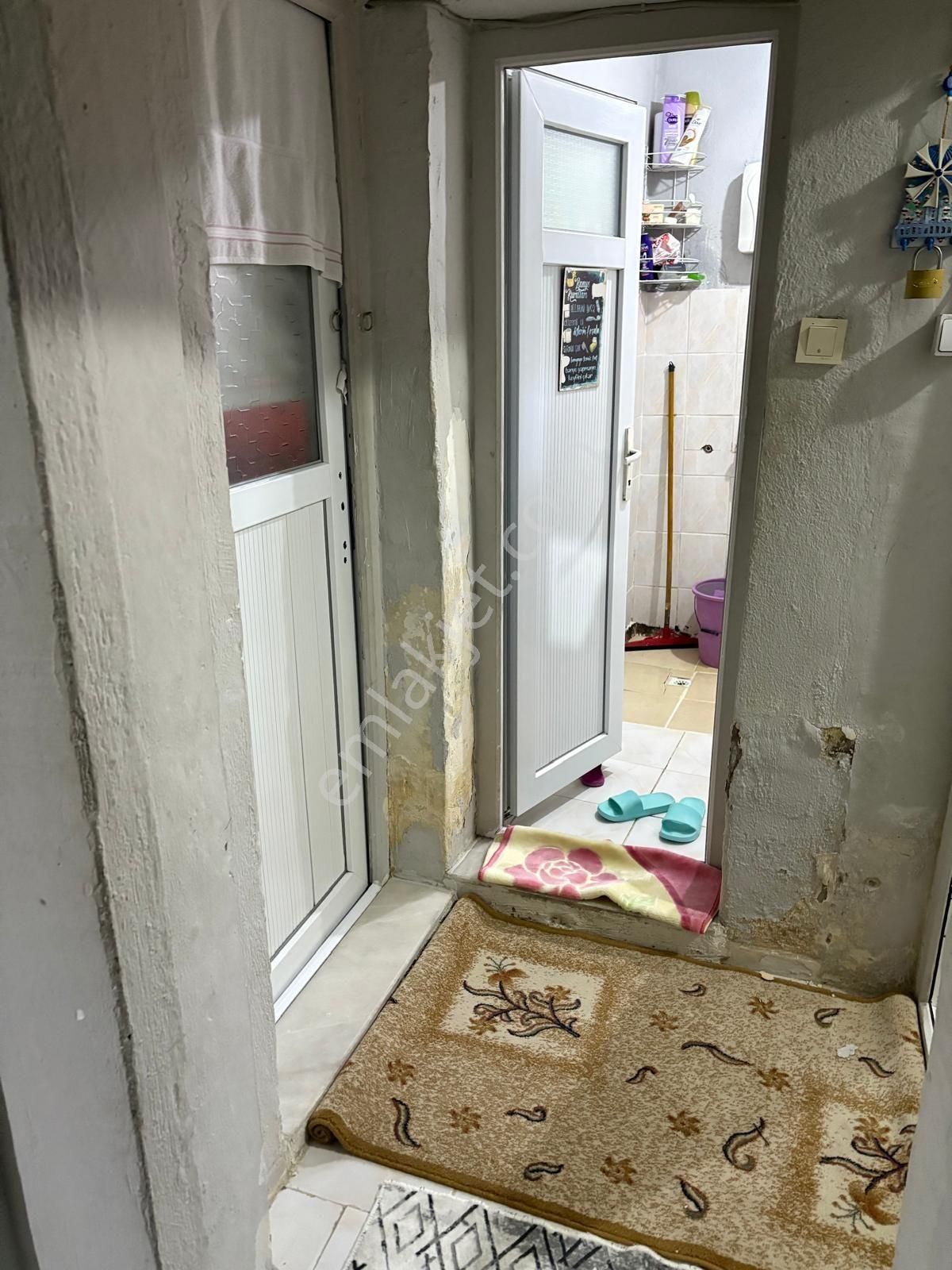 İzmir Konak Gültepe Mahallesi'nde Satılık 2 Katlı Müstakil Bina - Görsel 28