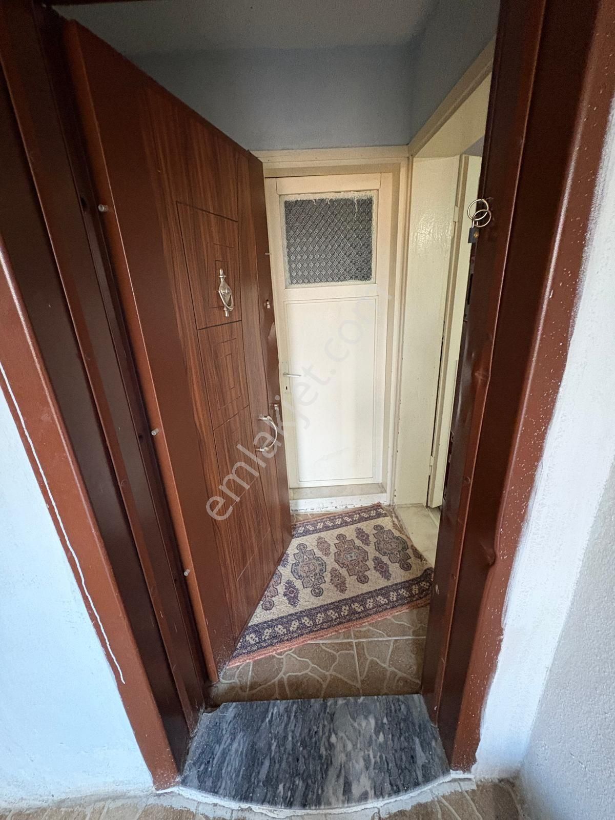 İzmir Konak Gültepe Mahallesi'nde Satılık 2 Katlı Müstakil Bina - Görsel 8