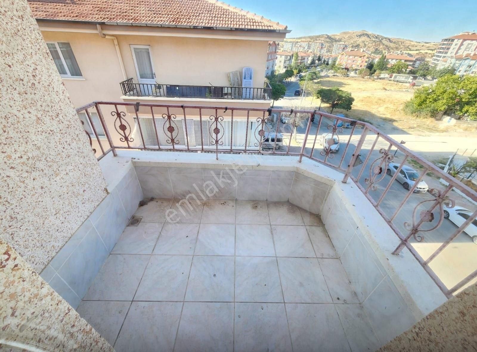 Karapürçek Muhtarlık Civarı 3.kat Ebevyen Banyolu Satılık Daire - Görsel 11