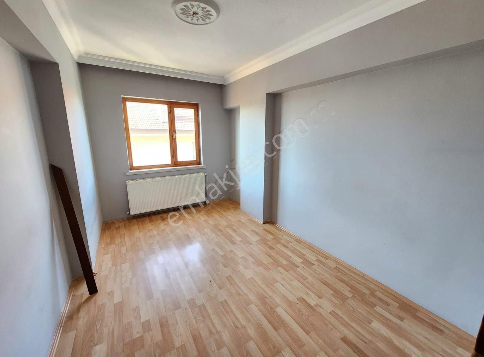 Karapürçek Muhtarlık Civarı 3.kat Ebevyen Banyolu Satılık Daire - Görsel 7