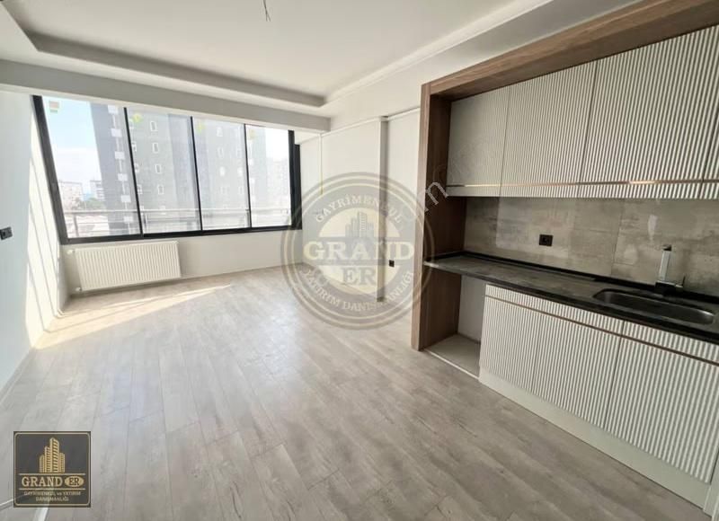 Mersin Mezitli Akdeniz Mah.sıfır Binada Satılık 2+1 Daire - Görsel 4