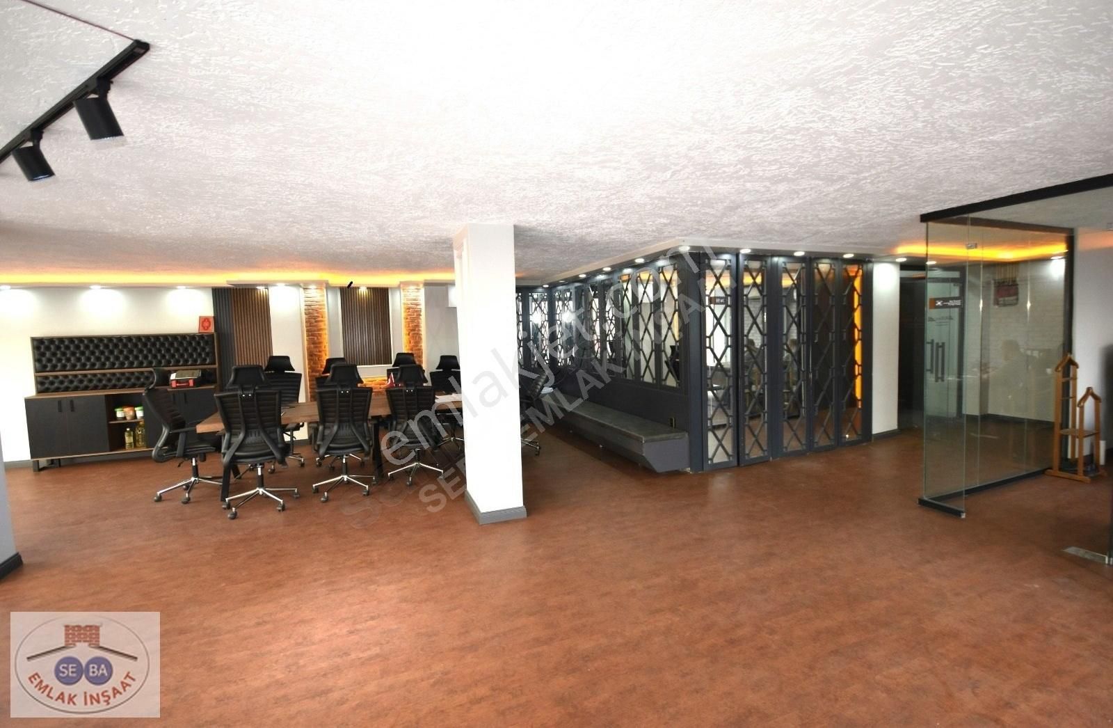 Seba'da Sefaköy Merkez'de Cadde Üzeri Kiralık 550m2 5 Katlı Bina - Görsel 6