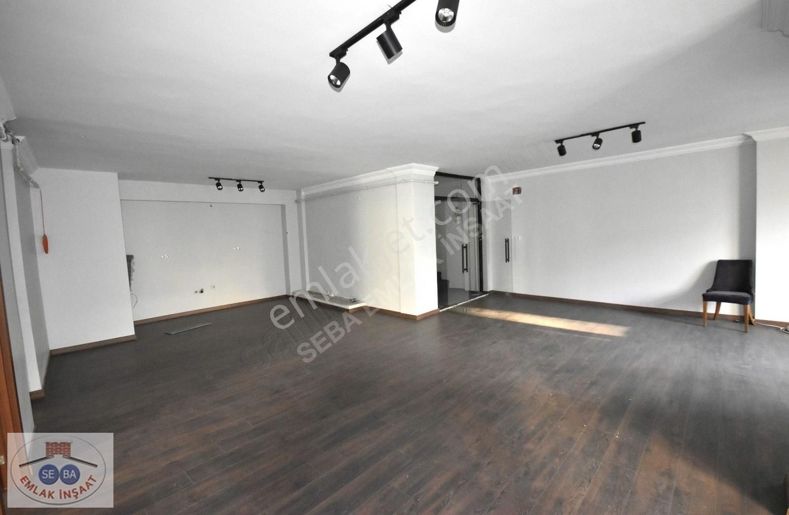 Seba'da Sefaköy Merkez'de Cadde Üzeri Kiralık 550m2 5 Katlı Bina - Görsel 12