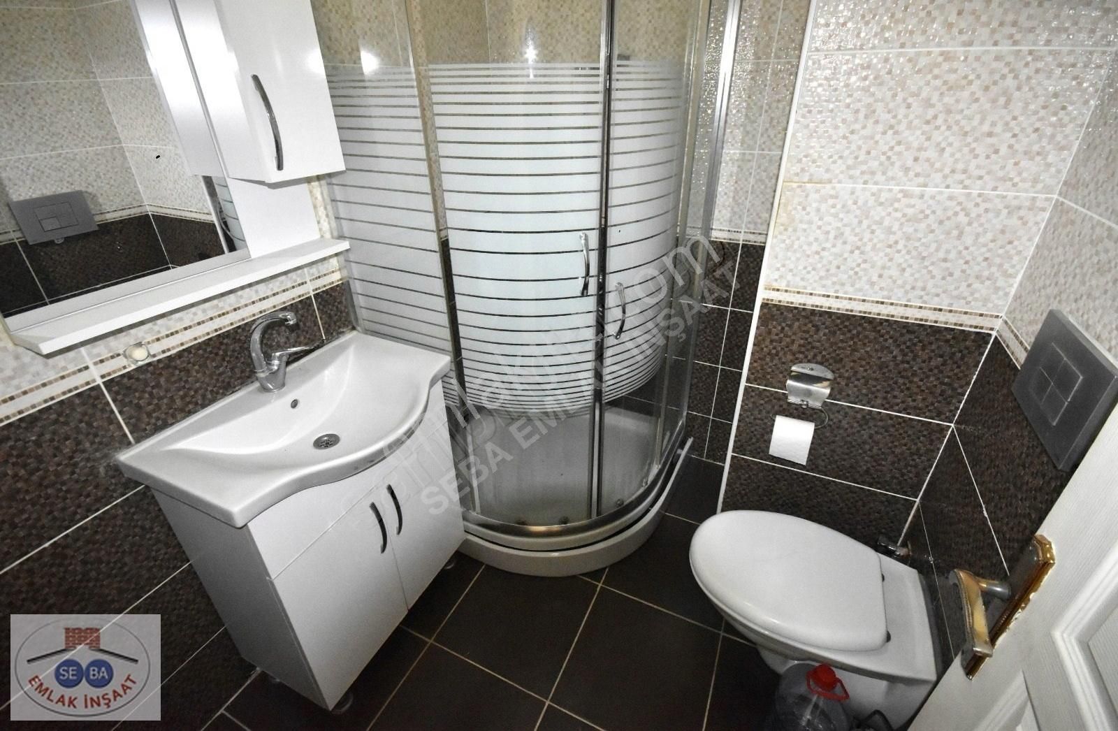 Seba'da Sefaköy Merkez'de Cadde Üzeri Kiralık 550m2 5 Katlı Bina - Görsel 22