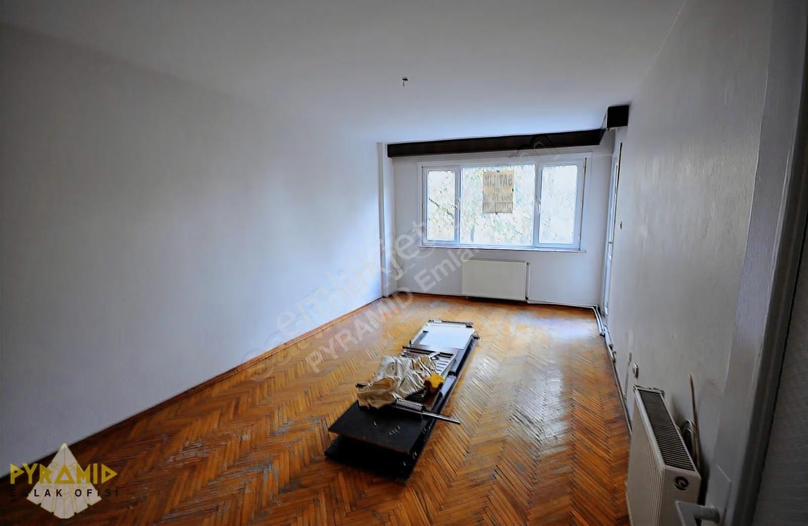 Pyramıd'den Bakırköy Zeytinlik Mah. Merkezi Konumda 2+1 Daire - Görsel 3