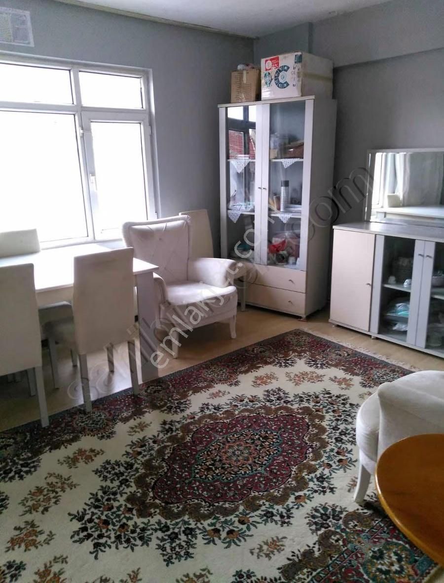 Saim Gencaydan Gemlik Merkezde Eşyalı Satılık Daire - Görsel 5
