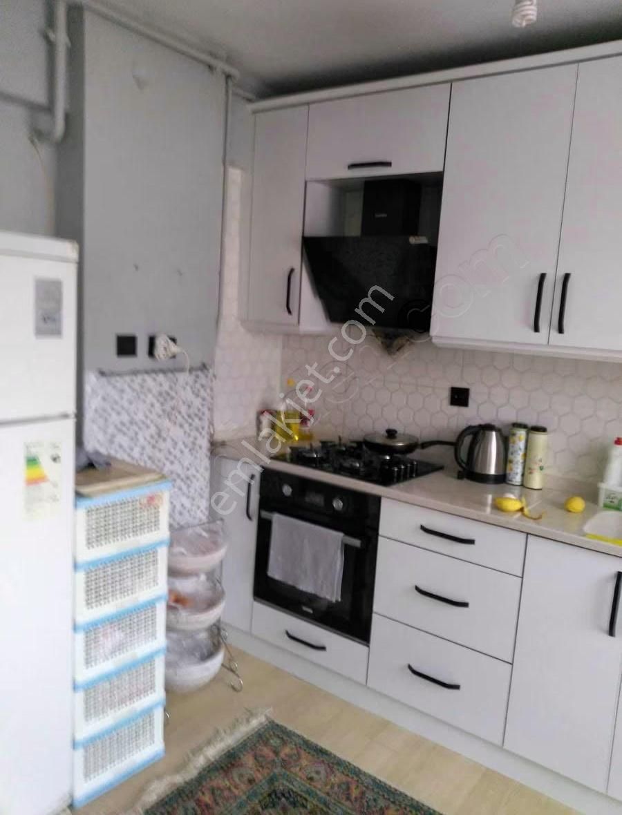 Saim Gencaydan Gemlik Merkezde Eşyalı Satılık Daire - Görsel 12