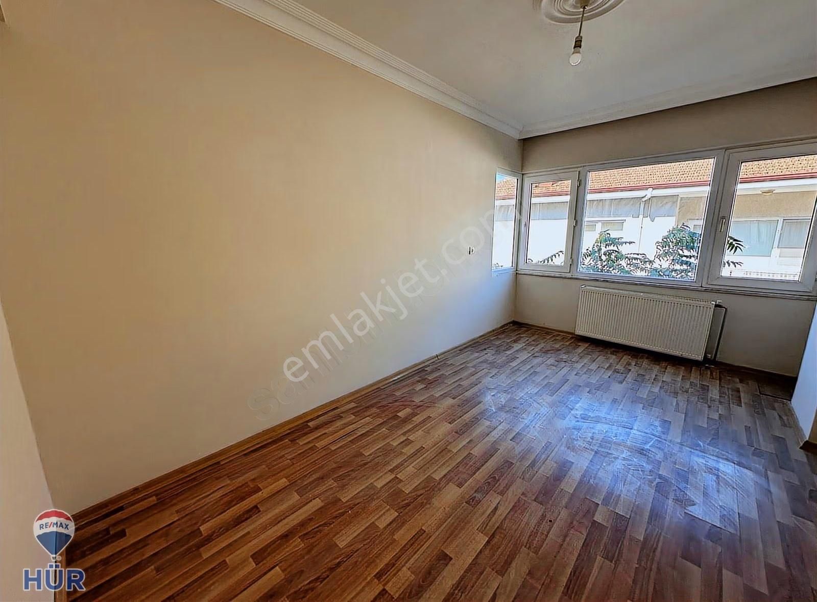Remax Hür 'den Kıralık Yenilenmiş Çarşı 3+1 Daire - Görsel 16