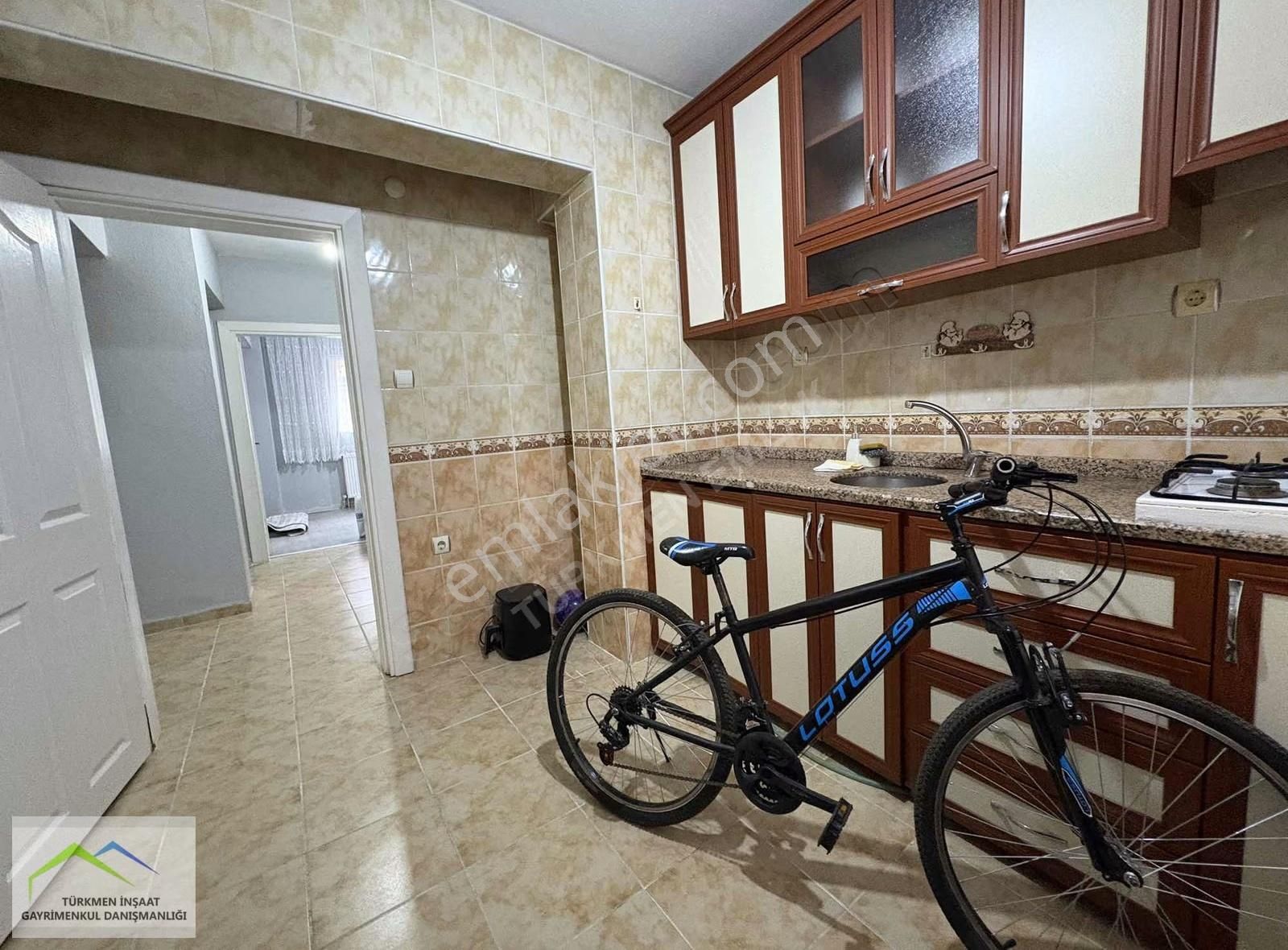 Türkmen Emlaktan Alt Katında Daire Olan 2+1 Satılık Kot 1 - Görsel 16