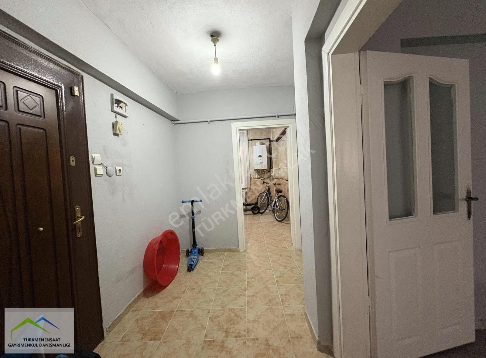 Türkmen Emlaktan Alt Katında Daire Olan 2+1 Satılık Kot 1 - Görsel 5