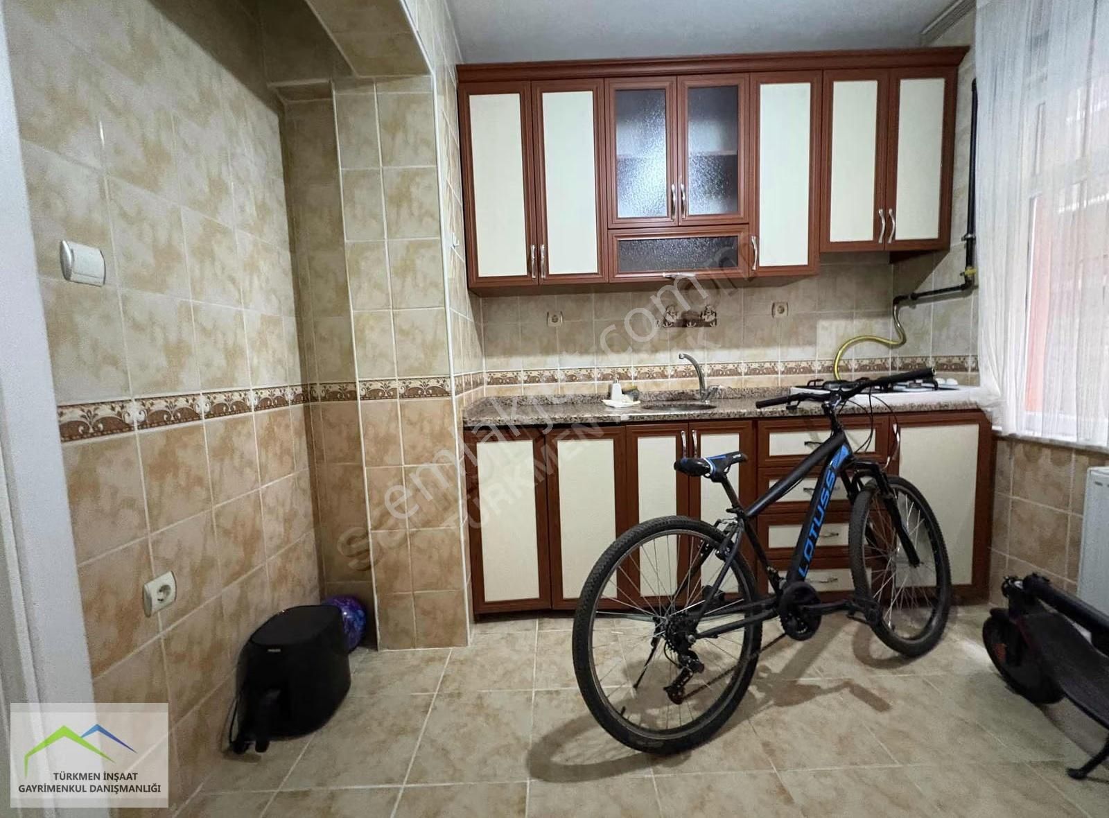 Türkmen Emlaktan Alt Katında Daire Olan 2+1 Satılık Kot 1 - Görsel 26