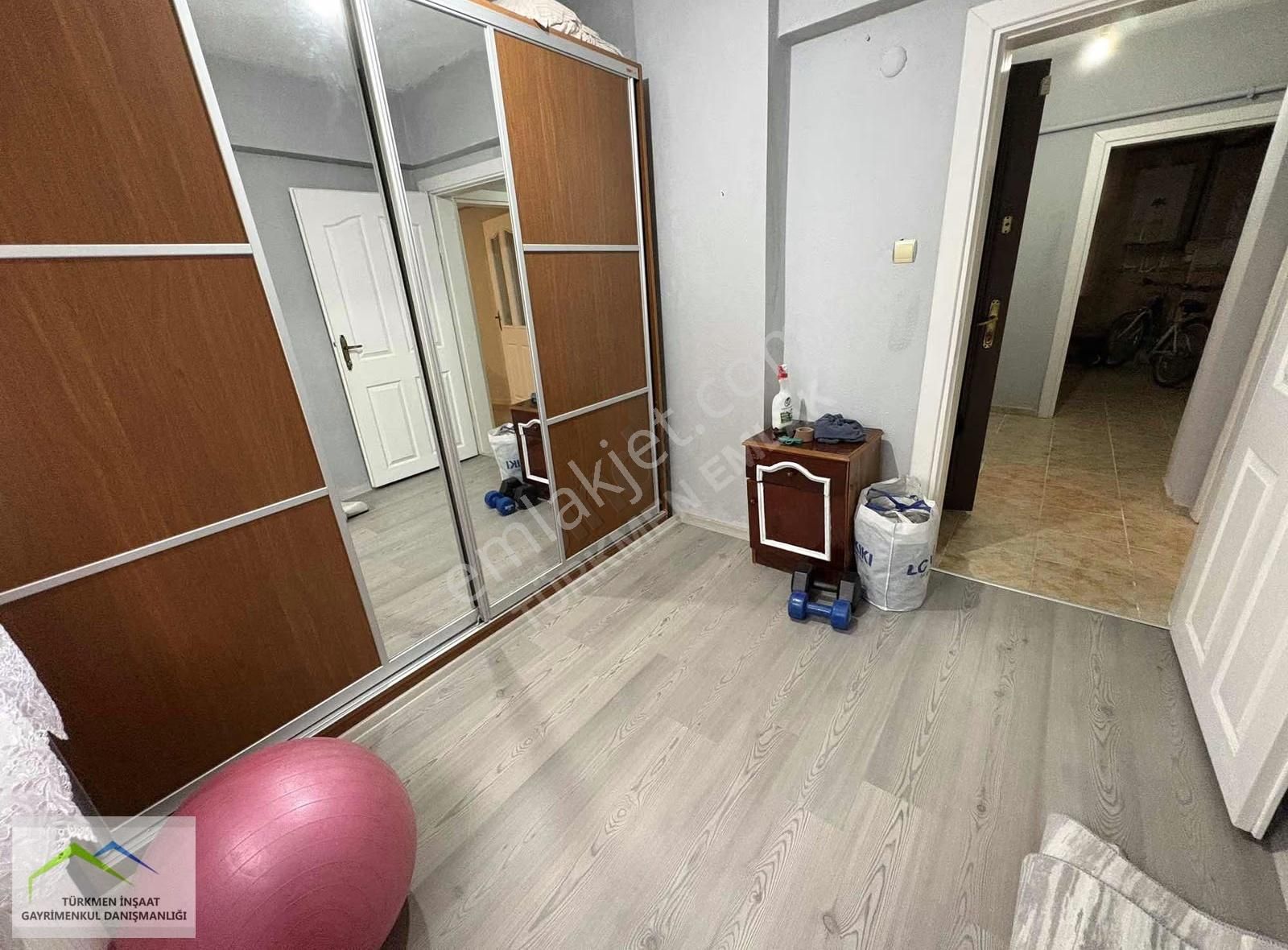 Türkmen Emlaktan Alt Katında Daire Olan 2+1 Satılık Kot 1 - Görsel 11