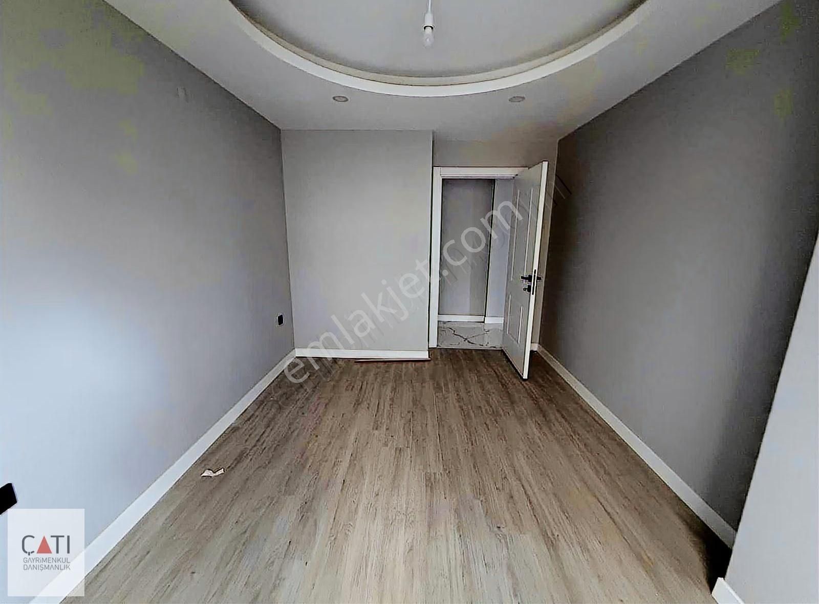 Şile Çavuş Mahallesinde Havuzlu Sitede Satılık 2+1 Daire - Görsel 13