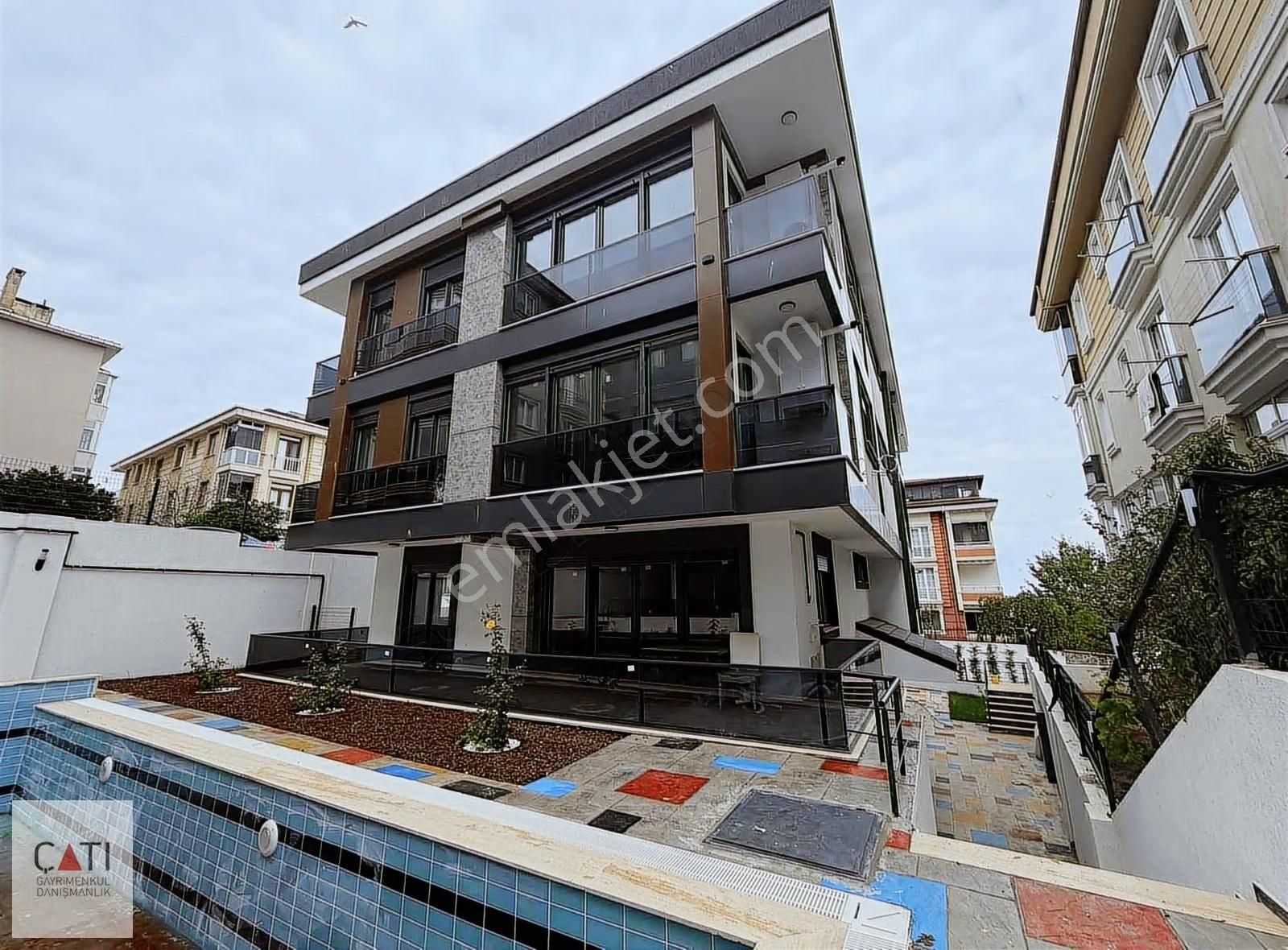 Şile Çavuş Mahallesinde Havuzlu Sitede Satılık 2+1 Daire - Görsel 2