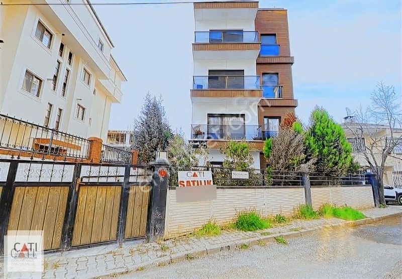 Tuzla Postane Mah. Giriş Kat Sahile Yakın 2+1 - Görsel 15