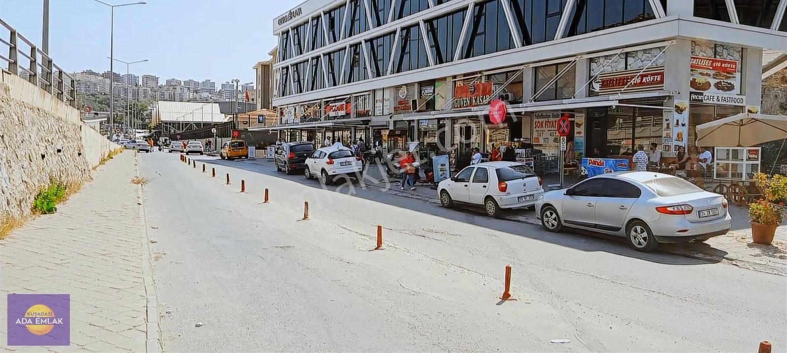 Kuşadası Öztaş Plazada Satılık İşyeri,ofis - Görsel 17