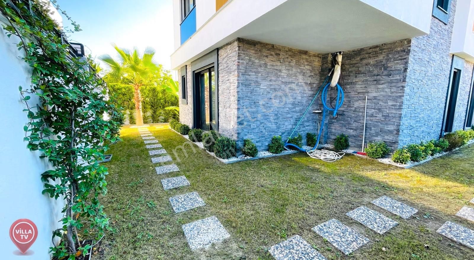 Kuşadası Soğucakta Özel Havuzlu Deniz Manzaralı 4+1 Lüks Villa - Görsel 24